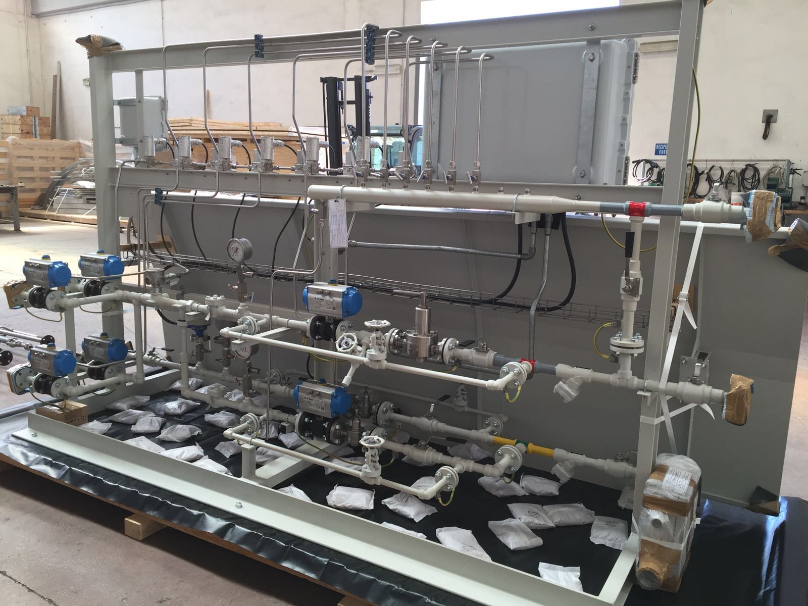 MOLECULAR SEAL/IGNITION CONTROL PANEL
